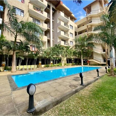 Modern Apartment Close To Flic En Flac Beach Exterior foto